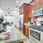 Welcoming New Orleans Home Near Bourbon St!